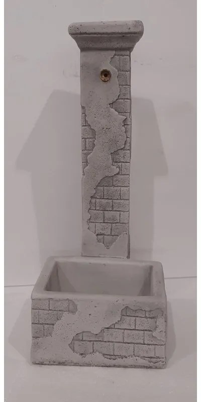 Fontana a colonna DEL BORGO in cemento H 73 cm, 38 x 28 cm