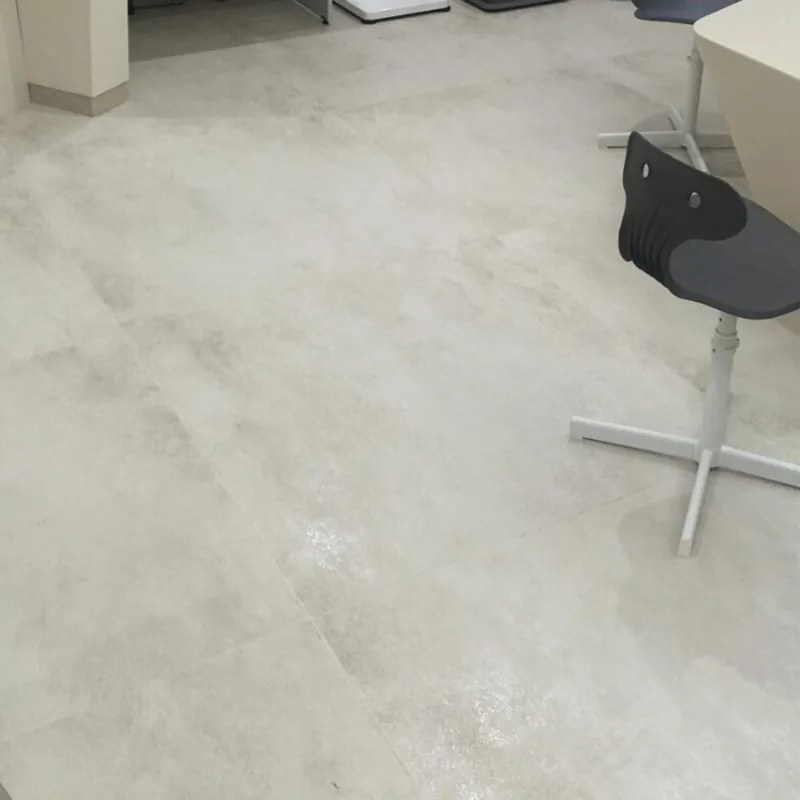 Piastrella da pavimento e rivestimento interno in gres porcellanato 50 x 100 cm rettificato beige lucido Oxido Marfil R9 traffico intenso (pei 4/5) Sp. 3.5 mm