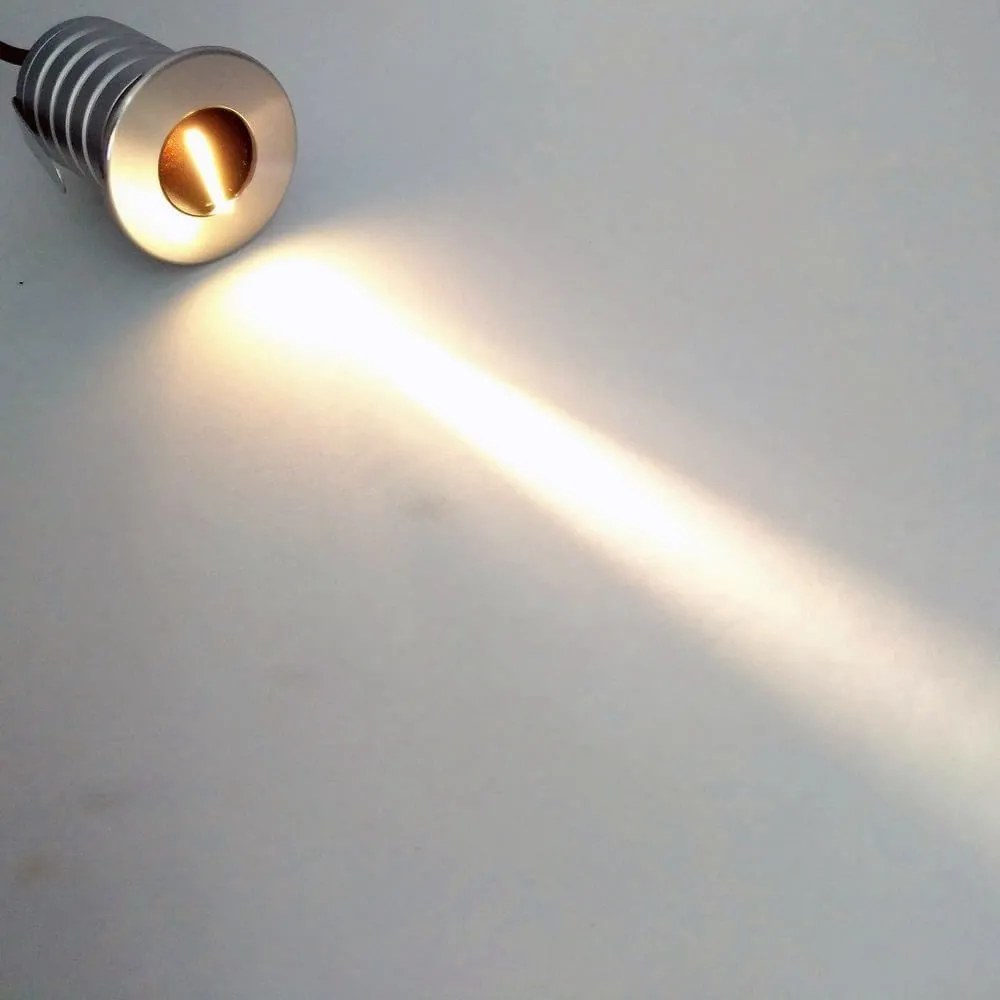 Faretto LED 3W, IP67, 10° Taglio di Luce, Professional Colore Bianco Caldo 2.700K