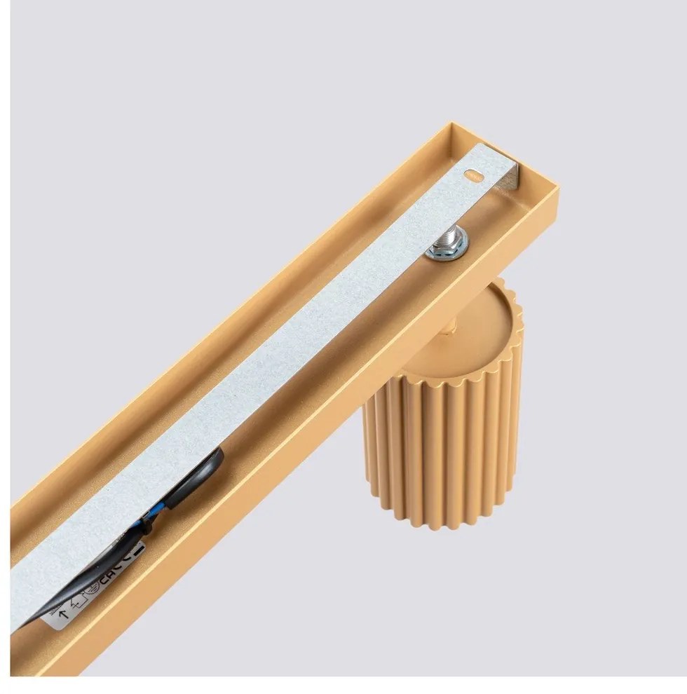 Faretto dorato 6,5x117 cm Gleam – Sollux