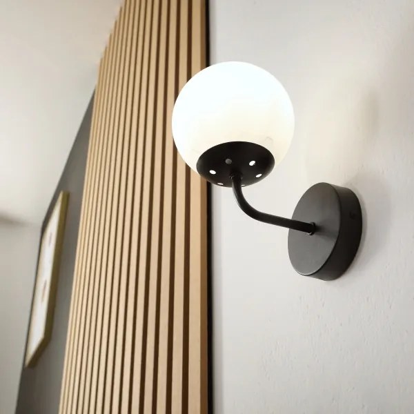 Brilagi - Lampada da parete MALIVA 1xE14/15W/230V nero/bianco