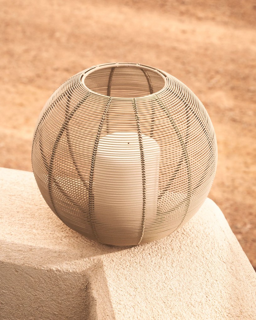 Kave Home - Portacandele rotondo Amer in metallo beige