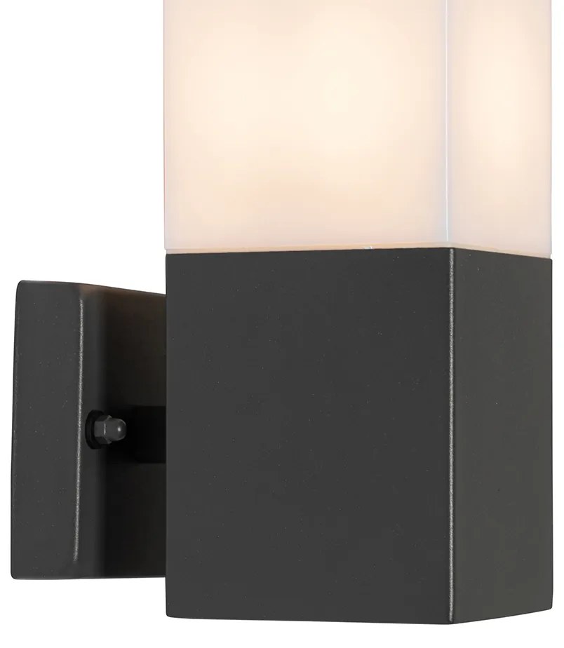 Lampada da parete per esterni moderna grigio scuro con opalina - Malios