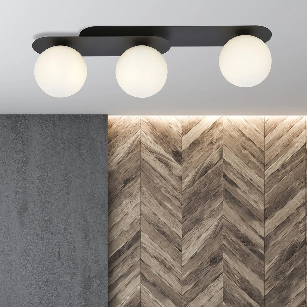 Plafoniera Minimal 3 Luci Teia In Acciaio Nero E Sfere Vetro Opale