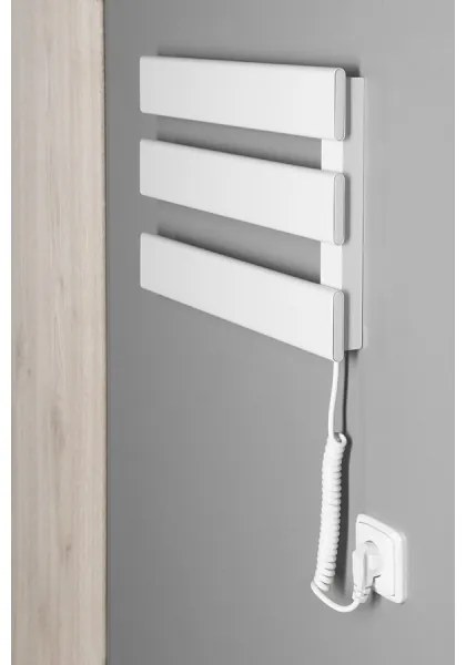 Aqualine - Portasciugamani elettrico ELVIS 50W/230V 34,2 cm bianco destra