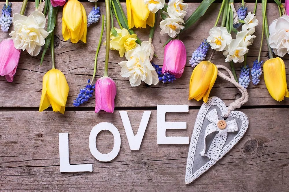 Carta da parati – Con scritta Love