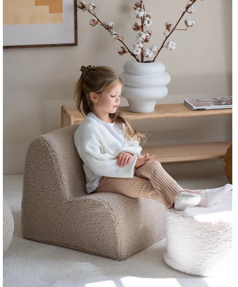 Pouf per bambini color crema con rivestimento in bouclé – Wigiwama