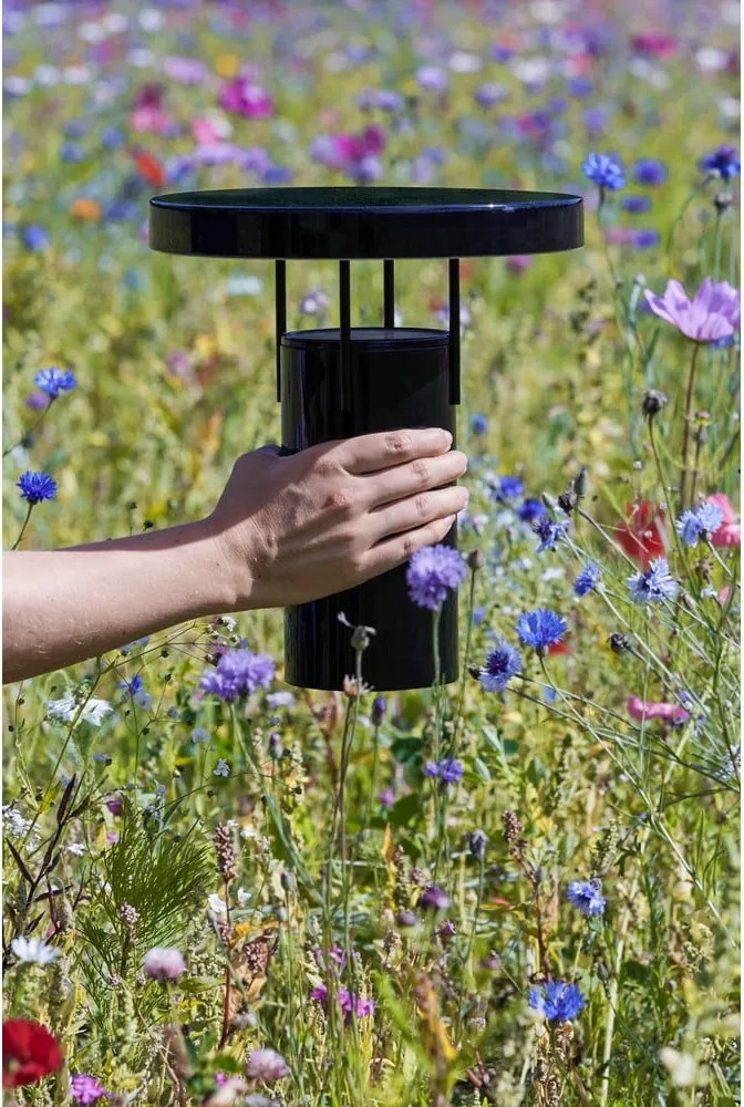 Lampada da tavolo dimmerabile a LED nera con paralume in metallo (altezza 28 cm) BringMe - Hübsch