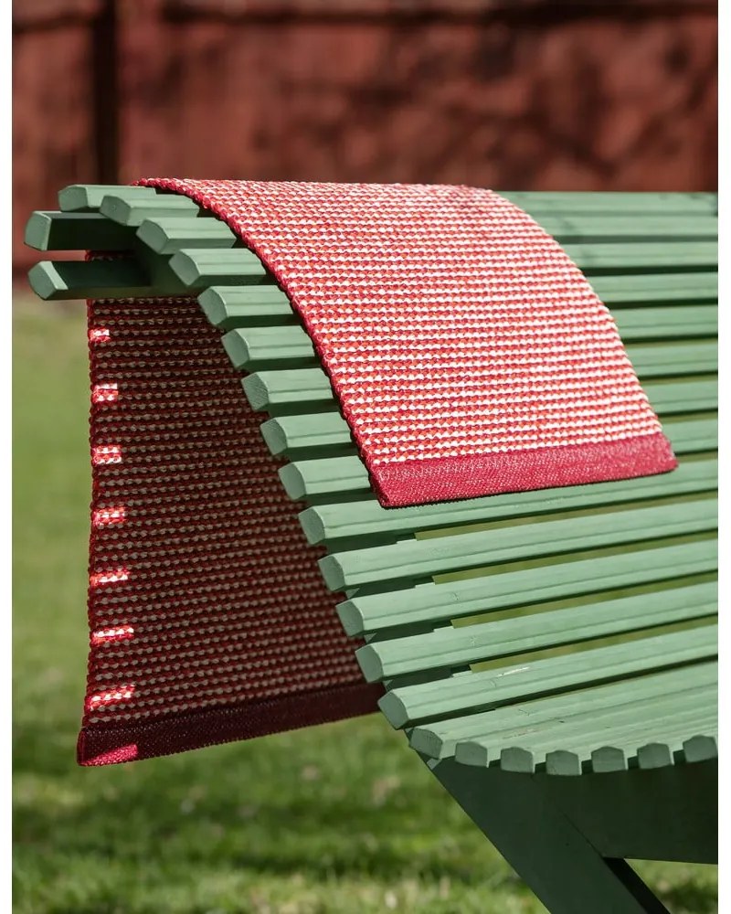 Passatoia da interno/esterno rossa 70x200 cm Effi Dark Red – Pappelina