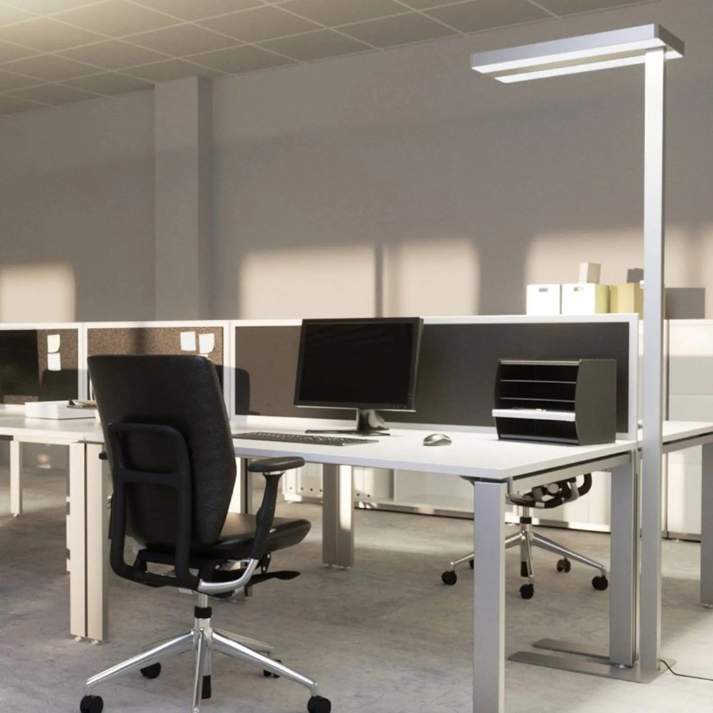 Piantana LED Logan Neo, argento, 8.000 lm, dimmerabile Arcchio,, Alluminio / Grigio / Zincato, Studio / Ufficio, Alluminio, Moderno