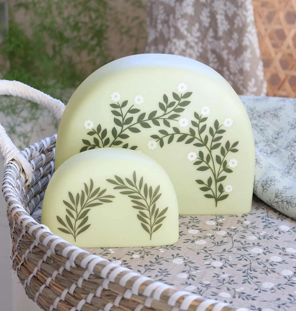 A Little Lovely Company - piccola luce notturna - mezzaluna con foglie