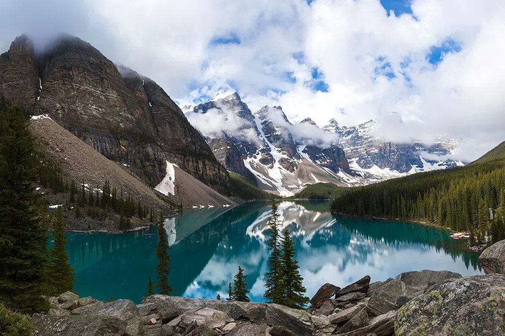 Carta da parati autoadesiva – Splendido paesaggio montano