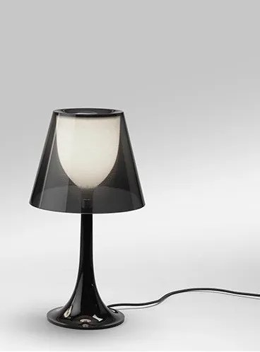 Flos Miss K Lampada da tavolo 43 cm a luce diffusa con paralume Fume