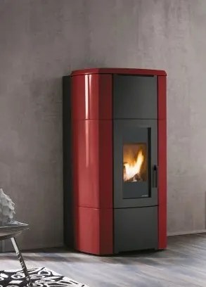 Palazzetti Ermione Idro 24 ACS Stufa A Pellet ad acqua Con Rivestimento in Ceramica Rosso Bordeaux