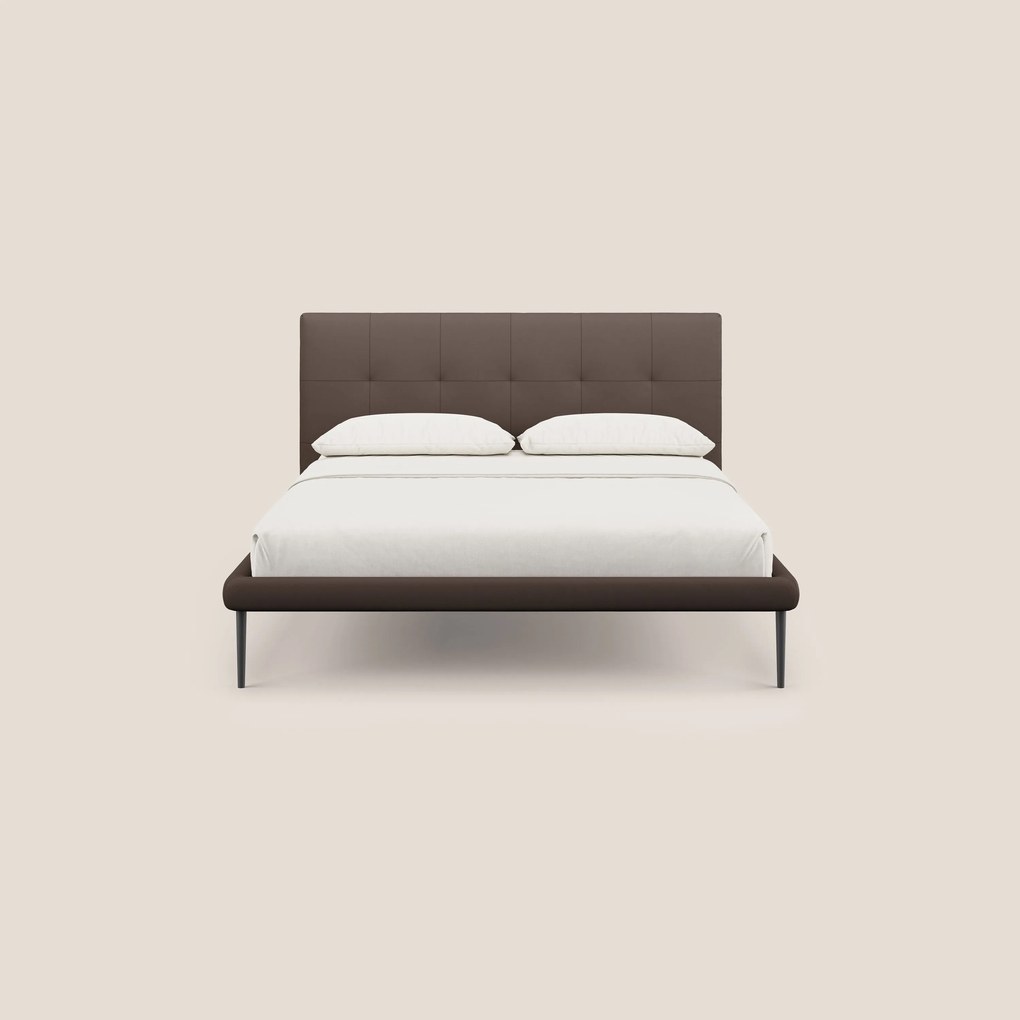 Midori letto imbottito trapuntato in ecopelle con piedini alti T04