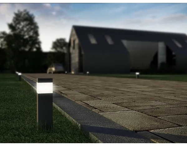 Lampada da esterno con sensore e presa GARD 1xE14/60W/230V IP44