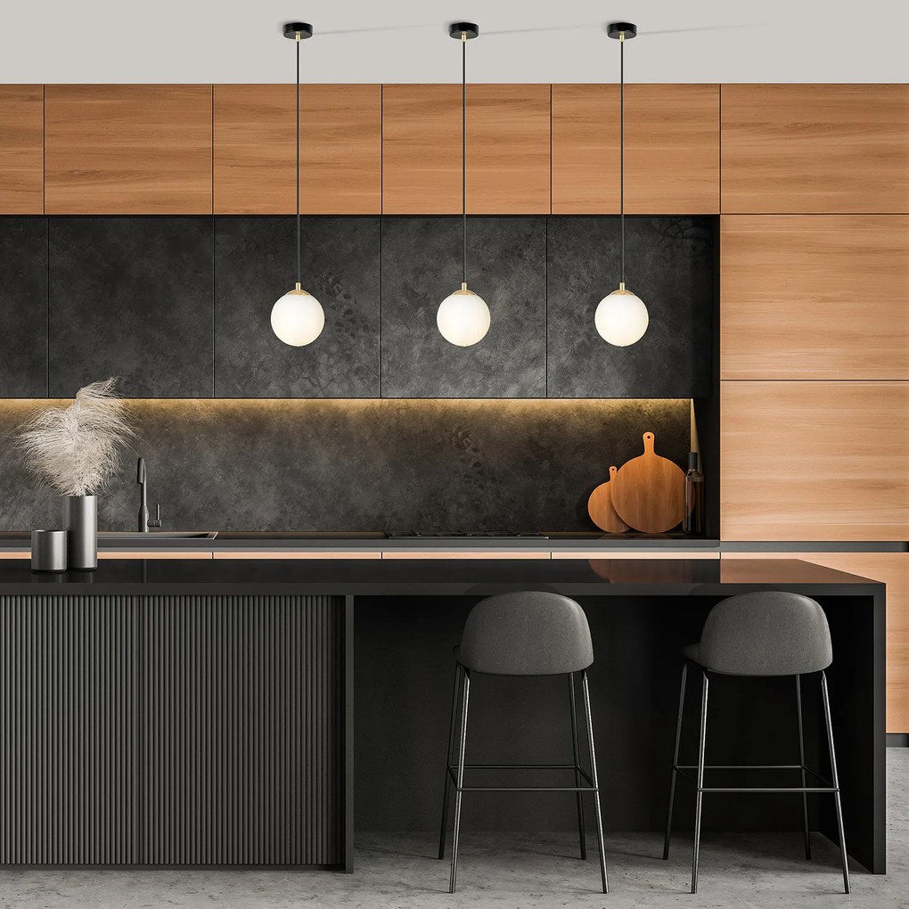 Sospensione Contemporanea Nuada 1 Luce In Acciaio Nero/Oro Sfera Vetro Bianco