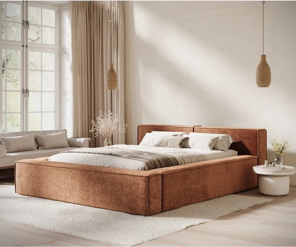 Letto matrimoniale imbottito arancione con contenitore e rete inclusi 160x200 cm Voliera – Maison de Rêve