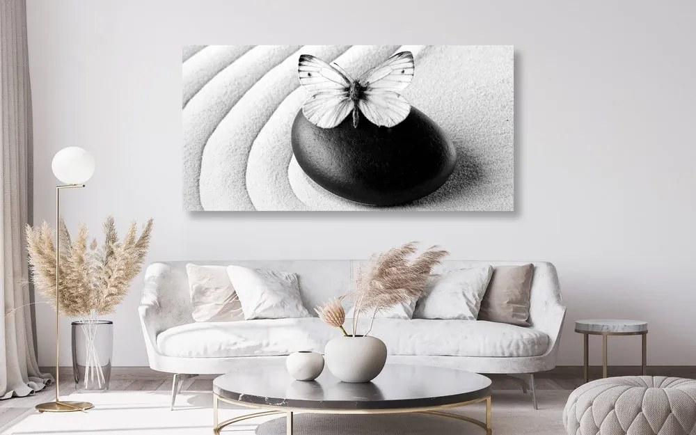 Quadro su tela – Pietra Zen con farfalla in bianco e nero