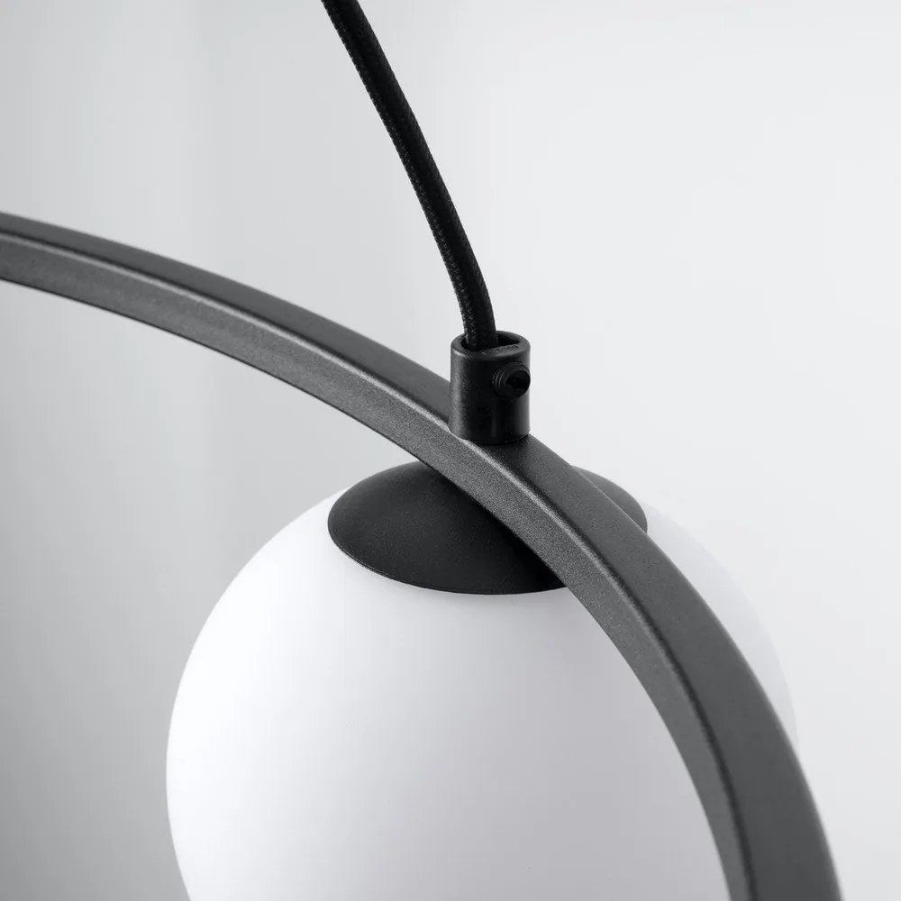 Lampadario bianco/nero con paralume in vetro Umerta – Sollux