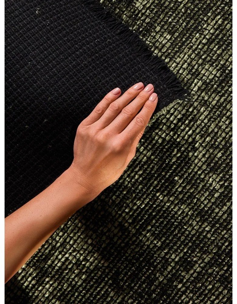 Tappeto verde 80x150 cm Prisma – Elle Decoration