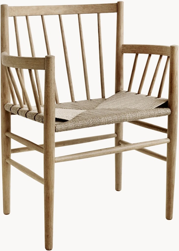 Sedia con bracci in legno di quercia J81