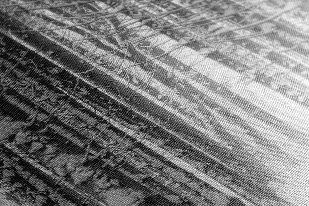 Stampa su tela – Foresta coperta di neve in bianco e nero