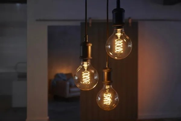 Lampadina LED dimmerabile Philips Hue WHITE FILAMENT G93 E27/7W/230V 2100K