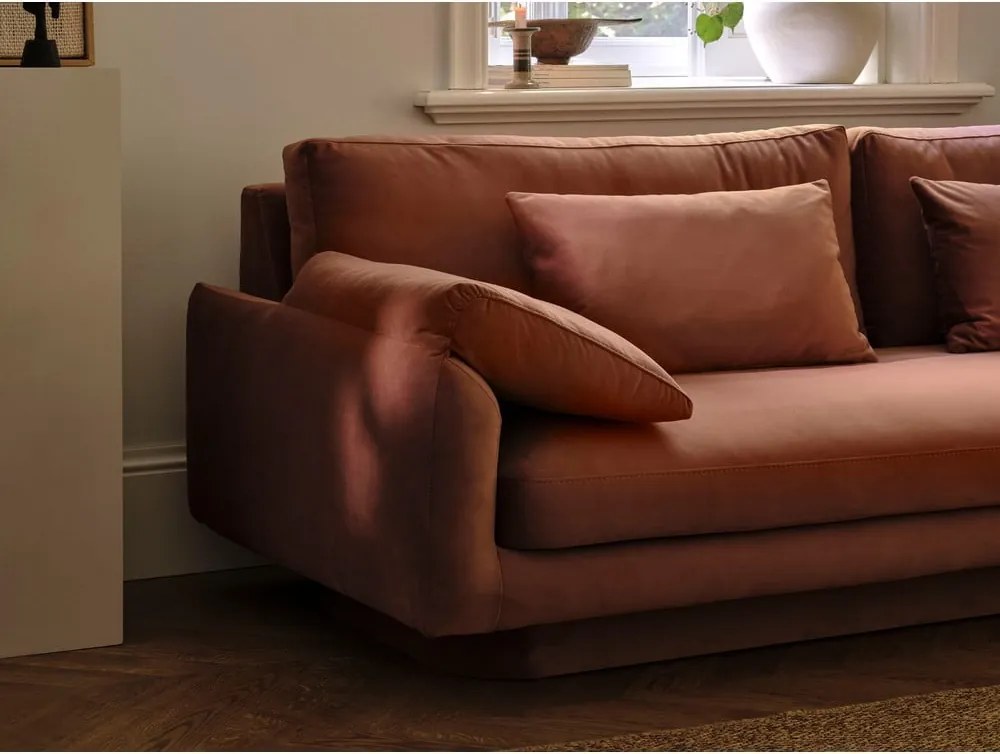 Divano beige con rivestimento in velluto 220 cm Torino – Micadoni