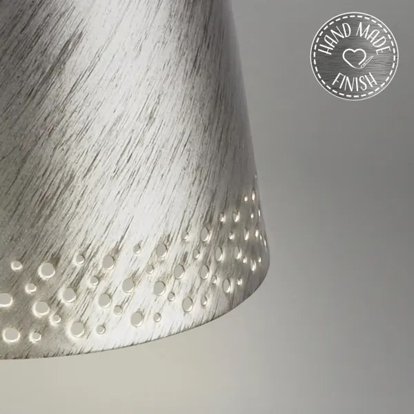 Brilo - Lampada da tavolo ricaricabile a LED a sfioramento KIKI, LED 2,6W/5V, IP44, batteria 2600 mAh, argento