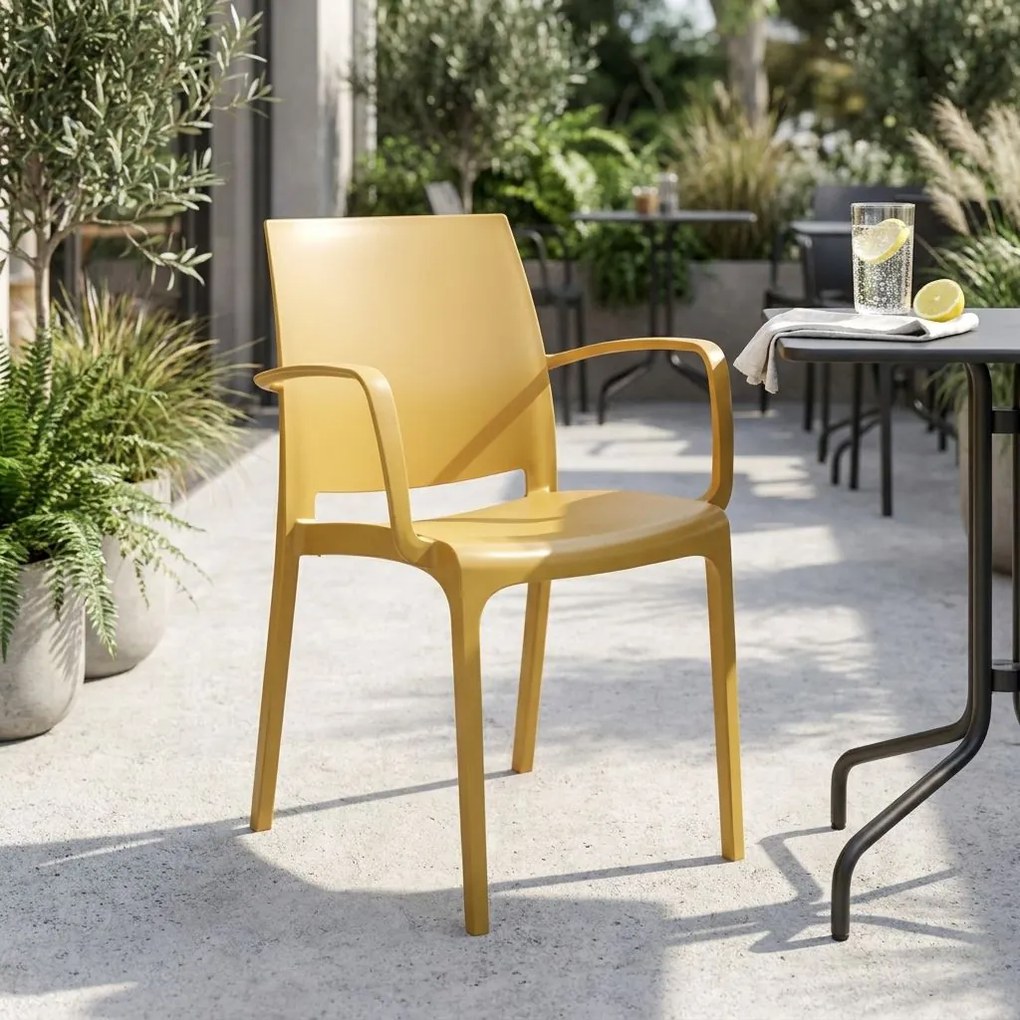 VOLGA - poltrona da giardino in plastica