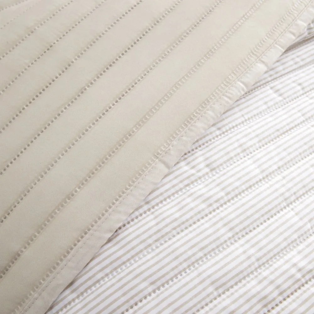 Copriletto beige con rivestimento trapuntato 220x230 cm Stripe – Catherine Lansfield