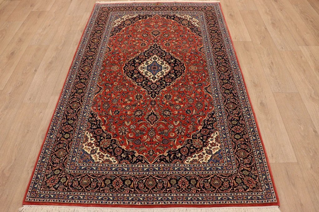 Isfahan Tappeto 140 x 210 (Iran) Annodato A Mano