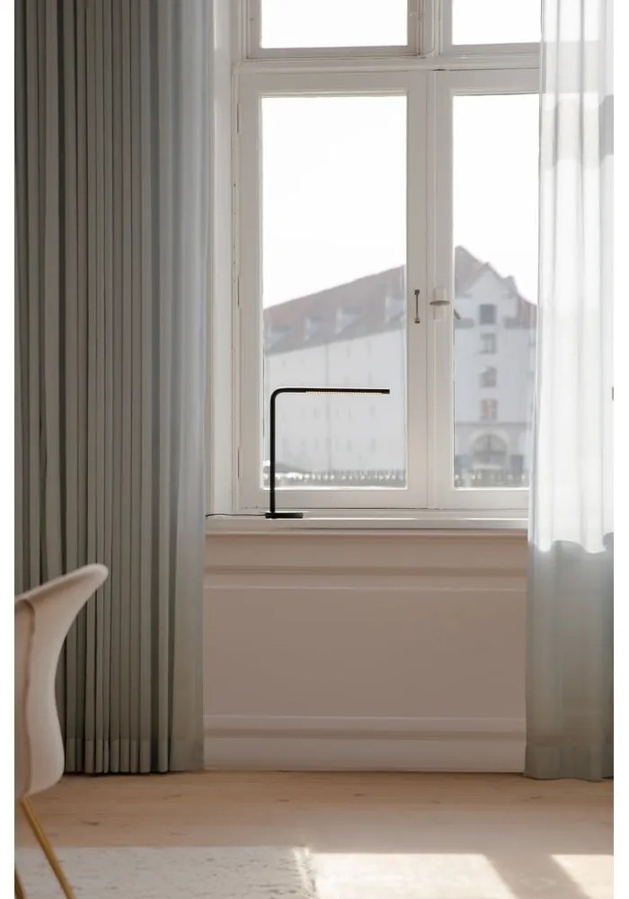 Lampada da tavolo LED nera in metallo con intensità regolabile (altezza totale 46 cm) Omni Table – UMAGE