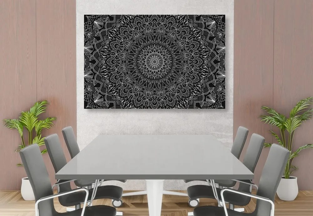 Quadro su tela – Mandala decorativa dettagliata in bianco e nero