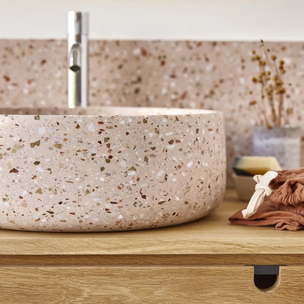 Tikamoon - Lavabo in battuto di terrazzo premium pink Milos