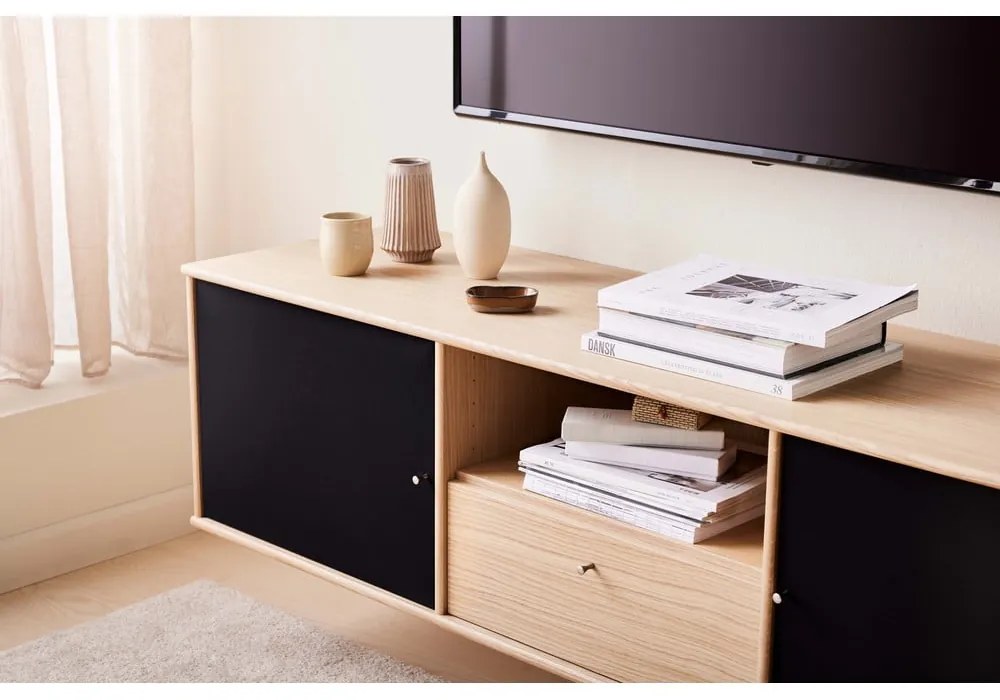 Tavolo TV rivestito in rovere 232 Mistral - Hammel Furniture