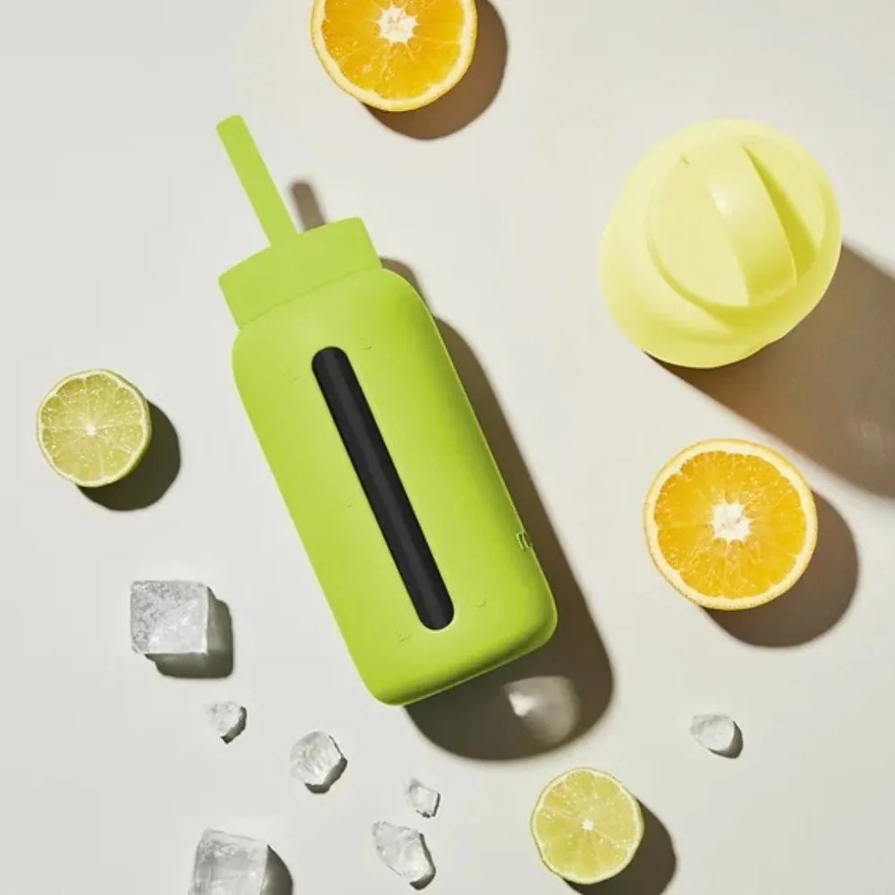 Bottiglia bottiglia da viaggio verde 720 ml Electric Lime – Muuki