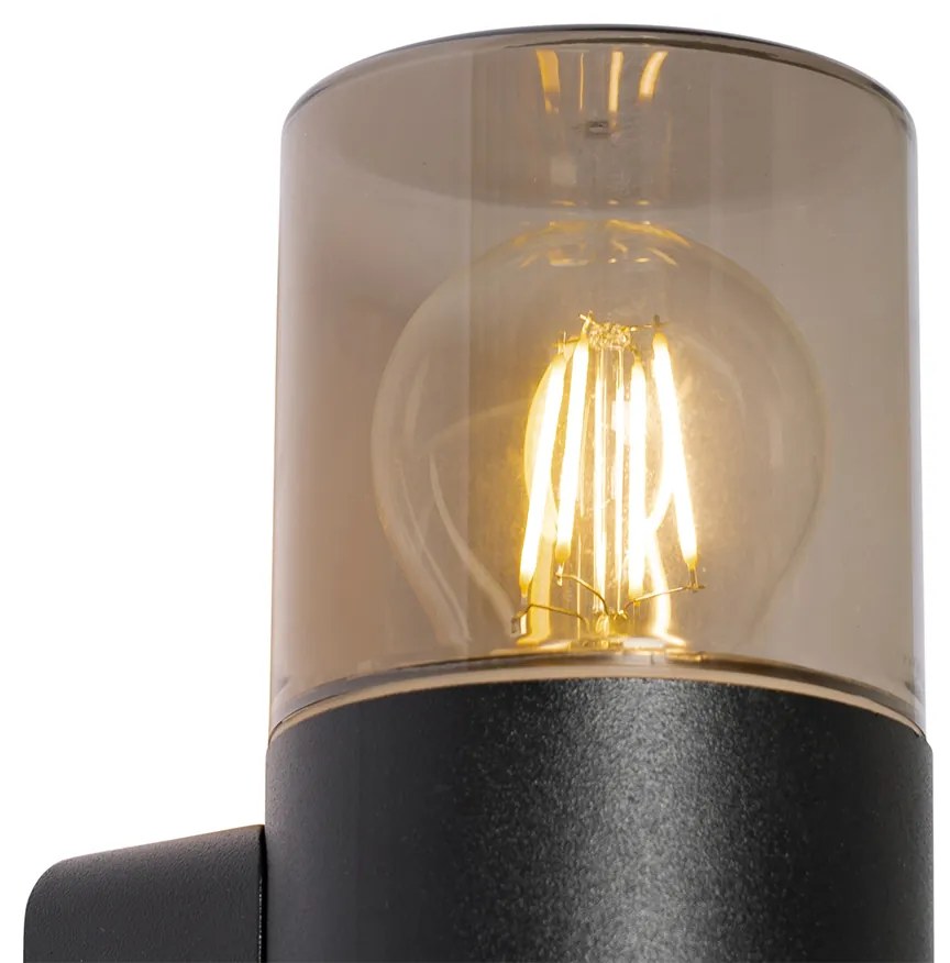 Lampada da parete esterna moderna nera con diffusore fumé IP44 - Odense