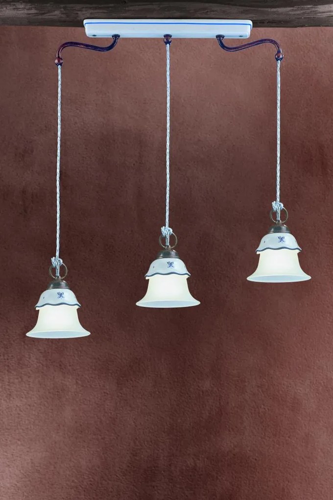 Ferroluce Classic Ferrara 3-light suspension lamp C197