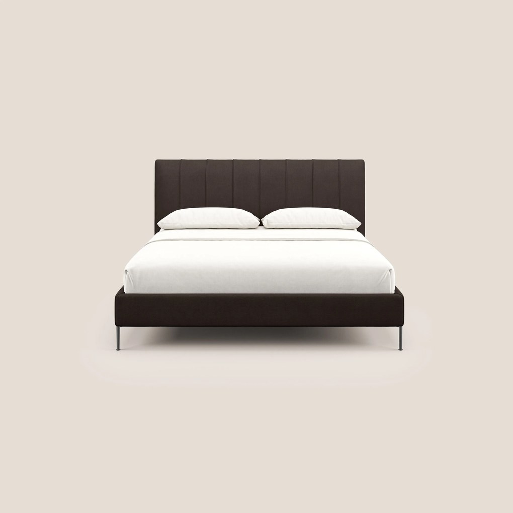 Calliope letto imbottito piedini alti completamente sfoderabile in tessuto smacchiabile T17
