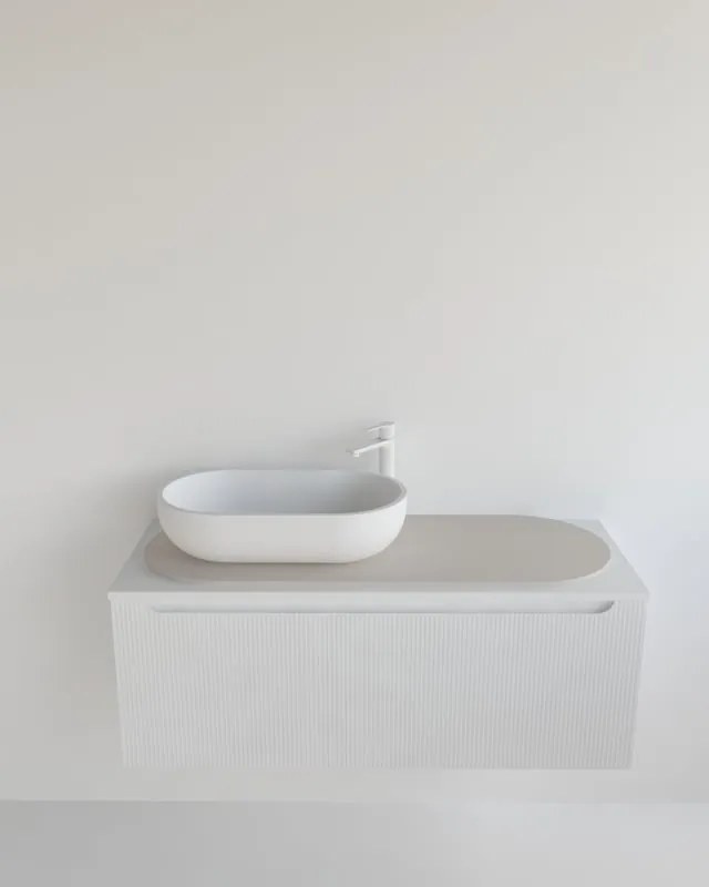 Top per lavabo KIMONO MADERO L 114 x H 2 x P 43 cm grigio chiaro pietra, lucido, con foro dx