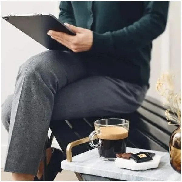 Krups - Macchina da caffè a capsule NESPRESSO Essenza mini 1310W/230V bianco