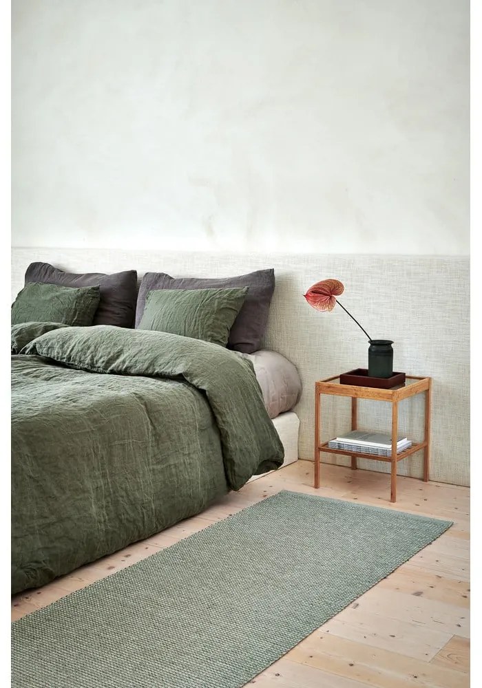 Passatoia da interno/esterno verde chiaro 70x240 cm Emm Sage – Pappelina