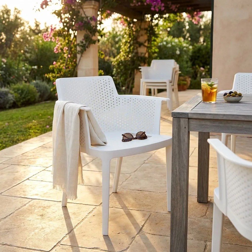 MAKKA - poltrona da esterno ed interno in plastica