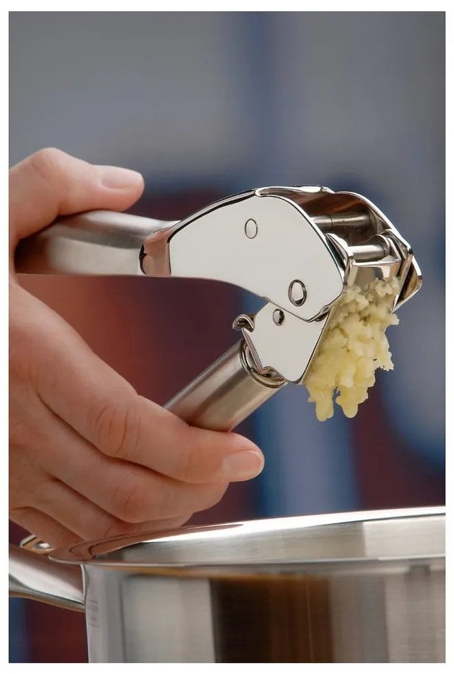 Pressa per aglio in acciaio inox Cromargan Profi Plus - WMF