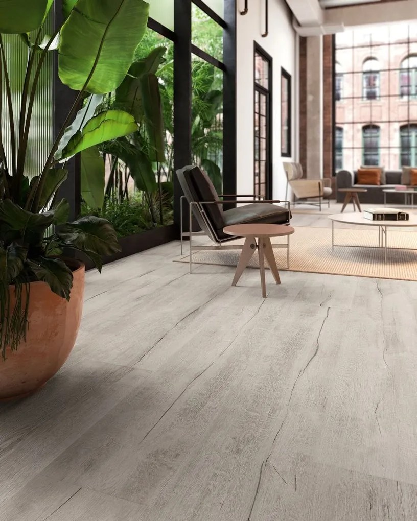 Pavimento 20x120 Effetto Parquet in Gres Porcellanato Grey Ceramica Sant Agostino Timewood CSATWGRY20