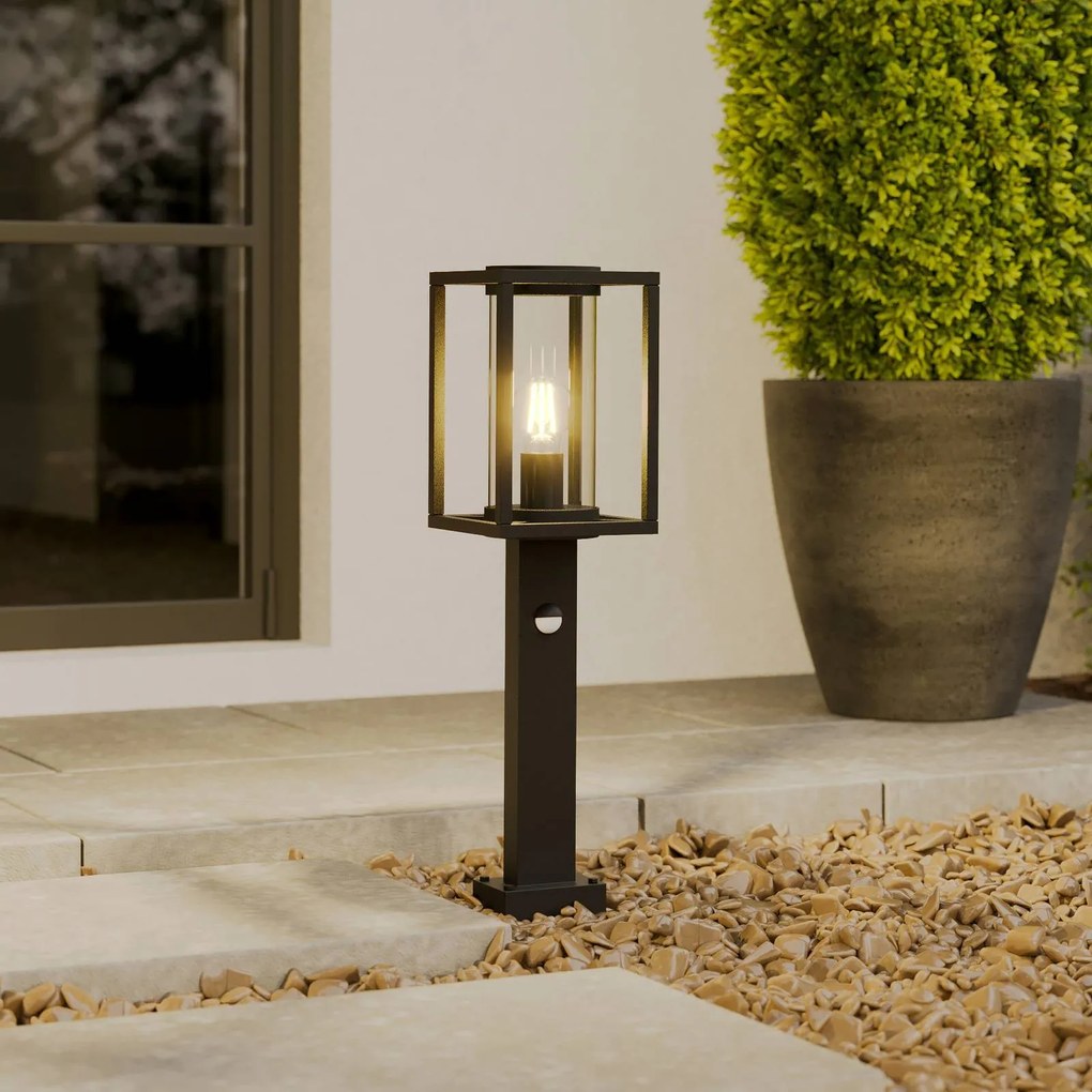 Lucande lampione Ferda, 60 cm, sensore, antracite, IP44 Ferda, Nero, Alluminio, Moderno