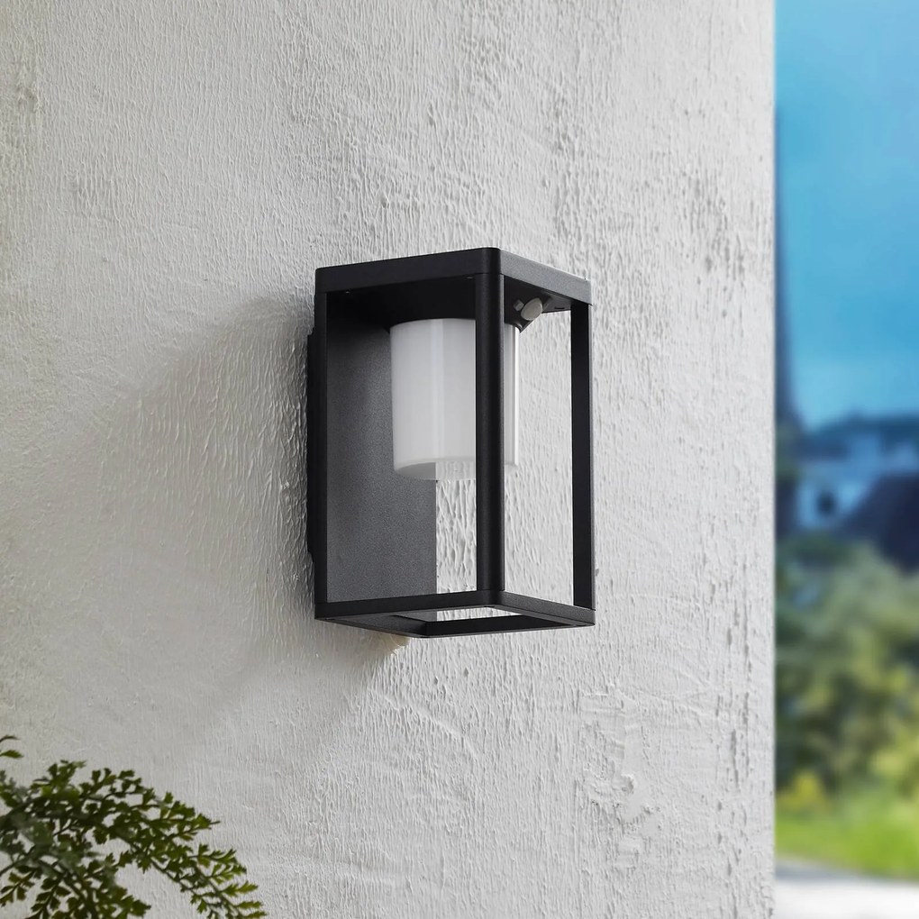 Lucande Applique a LED Tilena, nero, alluminio, sensore Tilena, Nero, Alluminio, Moderno, Lampada solare da esterni
