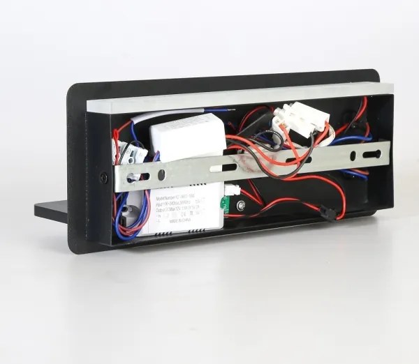 Immax 08287L-LED Applique con ripiano, USB e ricarica wireless LED/3W/230V + LED/3W